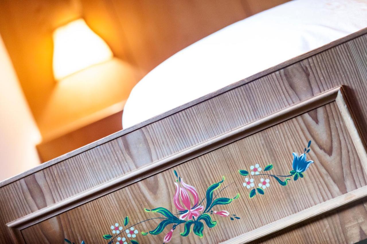 Pension Rebgut Bed & Breakfast Lana Exterior photo